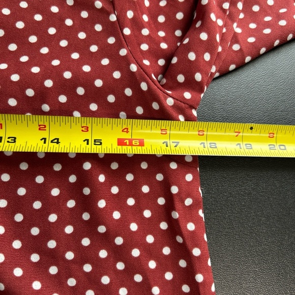 Forever 21 Women’s Small Polka Dot V Neck Blouse‎ Roll Tab Sleeve Classic Dainty - Picture 8 of 14